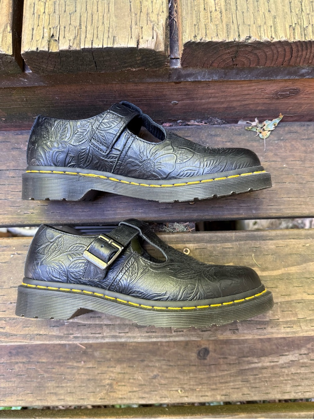Dr. Martens Polley Floral Emboss T-strap Mary Jane UK7 US9 EUC discontinued - Picture 6 of 9